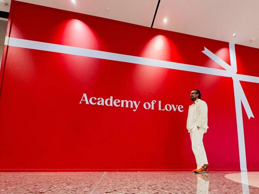 法国人在上海开店<strong></p>
<p>比特币行情最新价格</strong>，只卖白色衣服竟然火了丨上海滩上洋掌柜