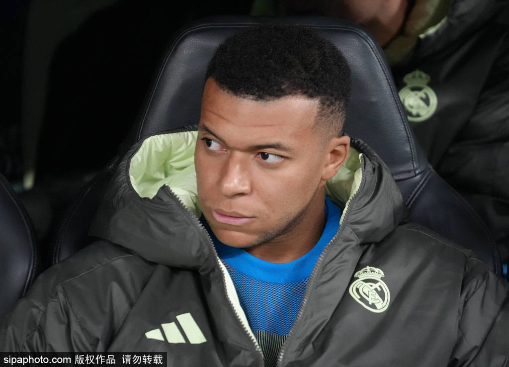 本泽马:皇马的症结是 有人接受不了姆巴佩进球比<strong></p>
<p>比特币最新行情</strong>他多