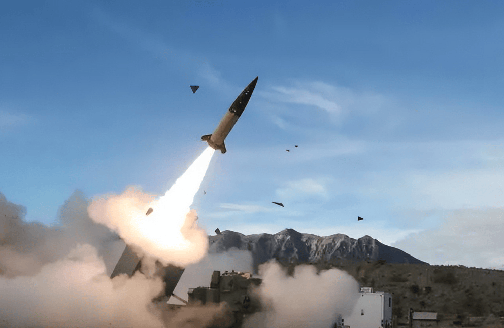 乌克兰得偿所愿<strong></p>
<p>比特币美元实时行情</strong>！俄军第76空降师炸了一整夜：集团冲锋却落入圈套