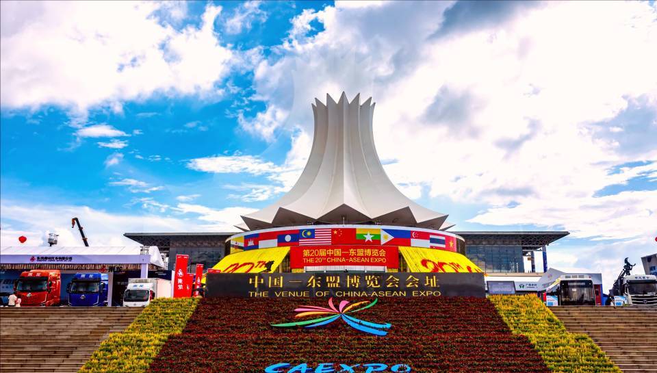 绍伊古警告：东方联盟已成型<strong></p>
<p>比特币美元实时行情</strong>，北约东扩的“双倍反击”来了