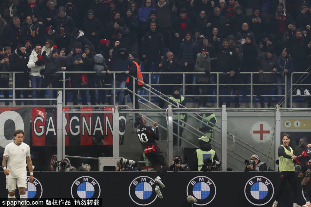 40岁燃尽了！莫德里奇全场触球120次评分7.4，连续11场意甲踢满！