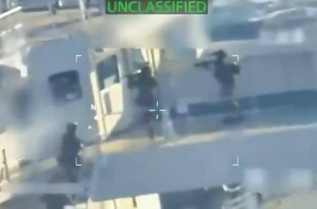 比导弹打击更狠!美军空降油轮<strong></p>
<p>比特币美元实时行情</strong>,抢110万桶石油,打击中俄古委伊