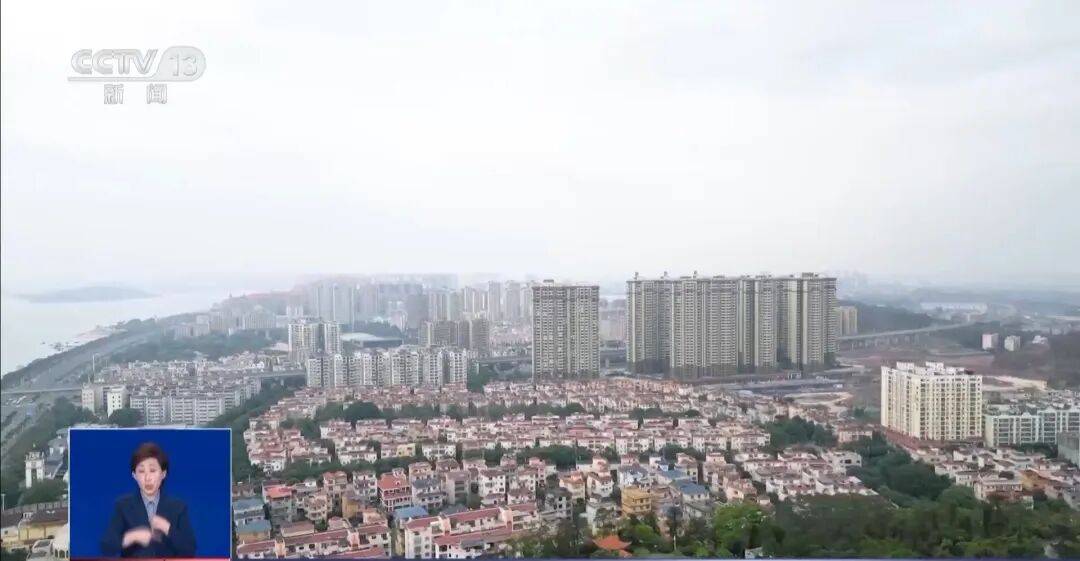 央视披露:男子在网吧厕所墙上看到“高薪日结5000-20000”广告<strong></p>
<p>比特币交易</strong>,即将出境时被警方拦下