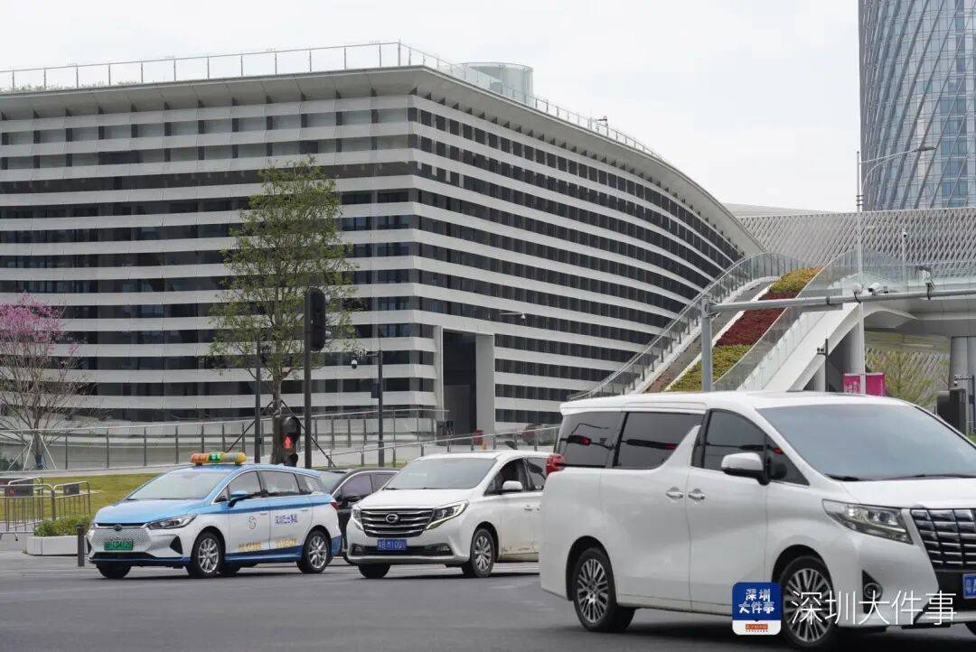 已撤下！深圳网红地标火速拆除争议招牌<strong></p>
<p>比特币钱包</strong>，曾连夜发公开信