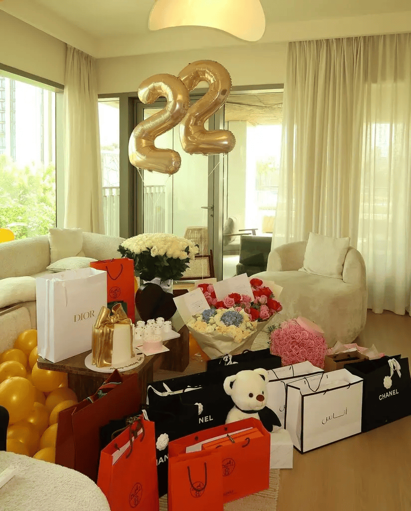 阿萨德政权倒台一年：家族奢华流亡生活曝光