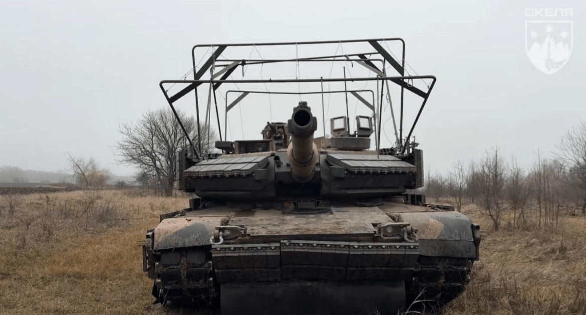 红军城战场突变！俄军大胜遭遇澳军身影<strong></p>
<p>比特币暴跌</strong>，乌军打红眼用M1坦克拼命反扑