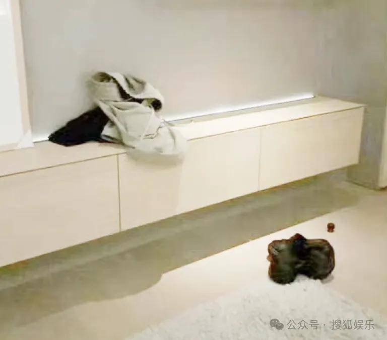 刚开年又曝一对相差15岁的恋情?他这一周两段绯闻真是连环暴击啊<strong></p>
<p>比特币中国</strong>!