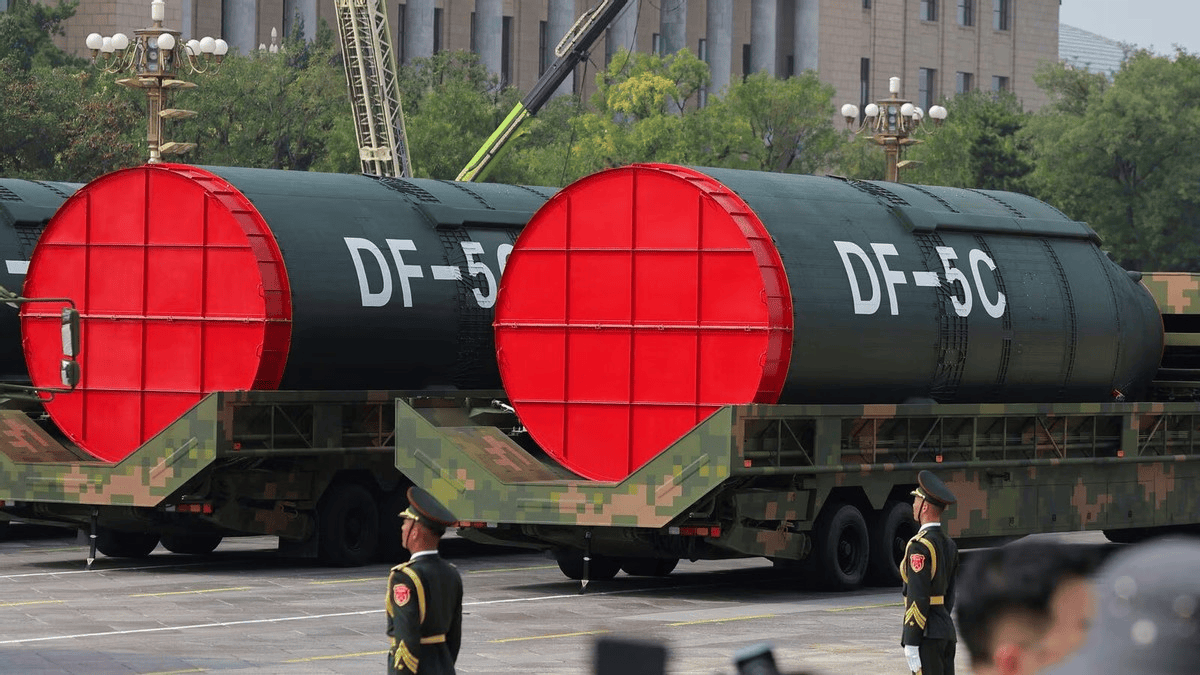 美媒点评东风 5C：惊悚！若发射一枚到美国<strong></p>
<p>比特币价格实时行情</strong>，会酿成怎样的景象？