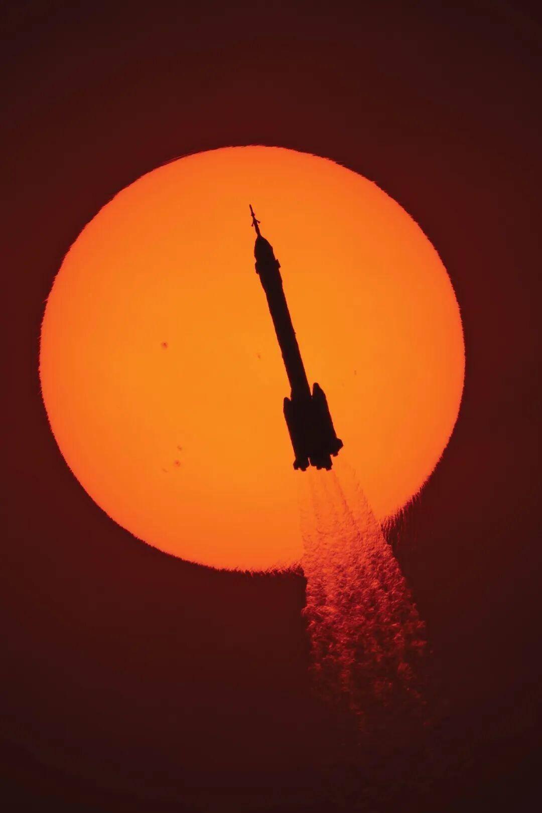 天地接力20天全纪录<strong></p>
<p>比特币价格实时行情</strong>,神舟飞船“改签”更多细节公布